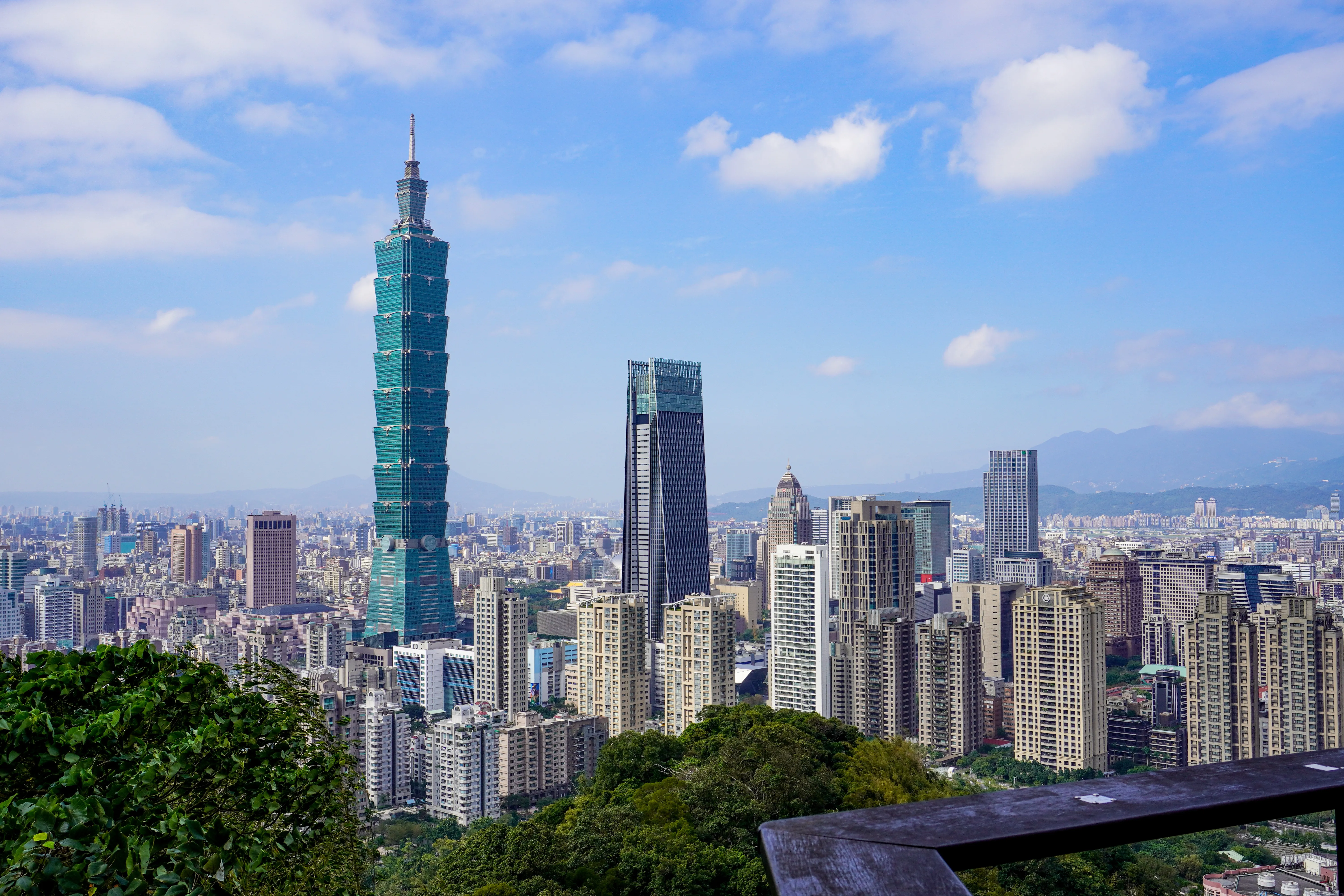 Culture and Cuisine: 3-Day Taipei Tour qt5ddj