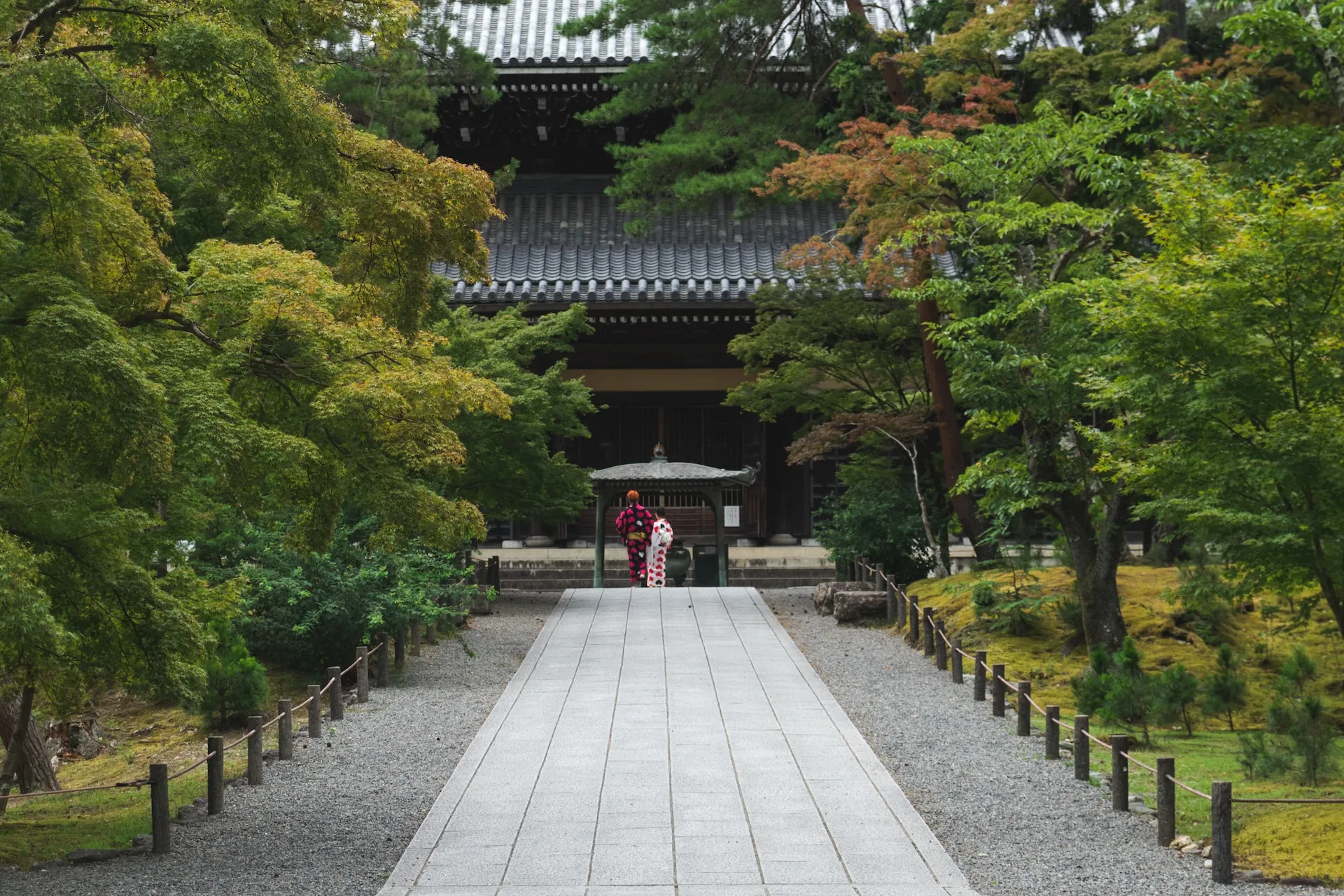 Uncovering the Magic of Kyoto: A Two-Day Adventure Through History and Culture 7f3dix