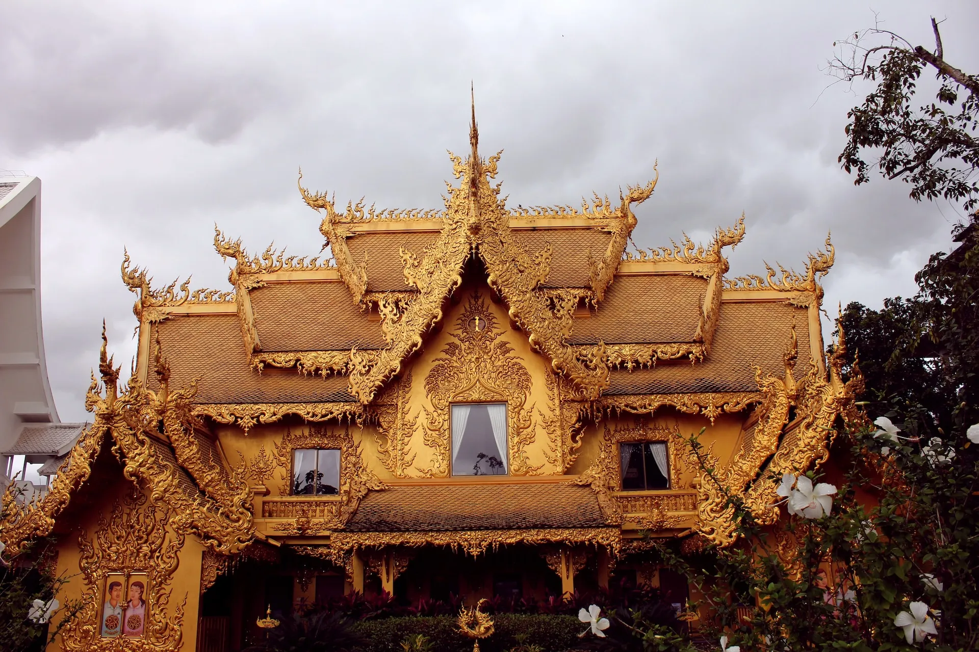 2 days Journey Through the Hidden Gems of Chiang Rai h0s9mj