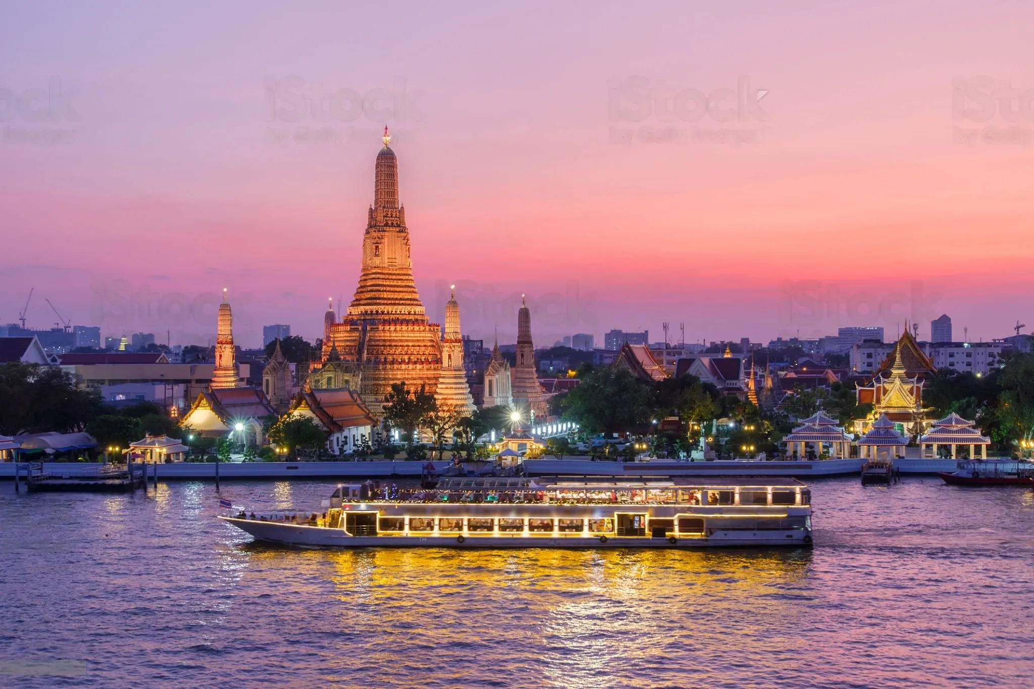 5 Days in Bangkok: Temples, Markets, Skywalk Views & Authentic Thai Food Adventures q6zfxl