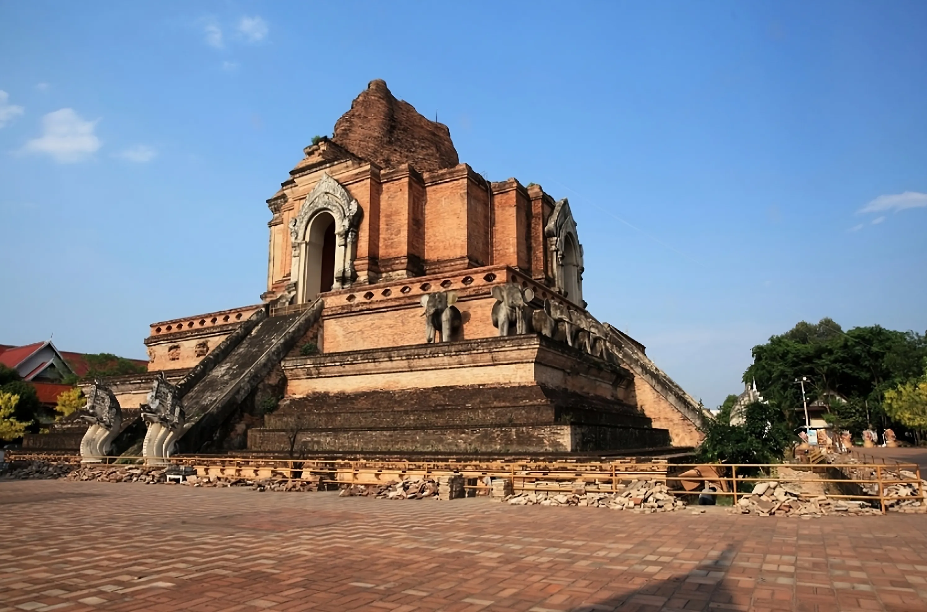 Temples & Nature: 3 Days of Spiritual Discovery in Chiang Mai xdcs35