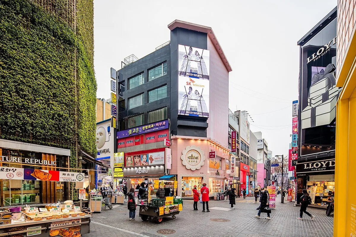 Shopping Areas in Seoul n9w1kx