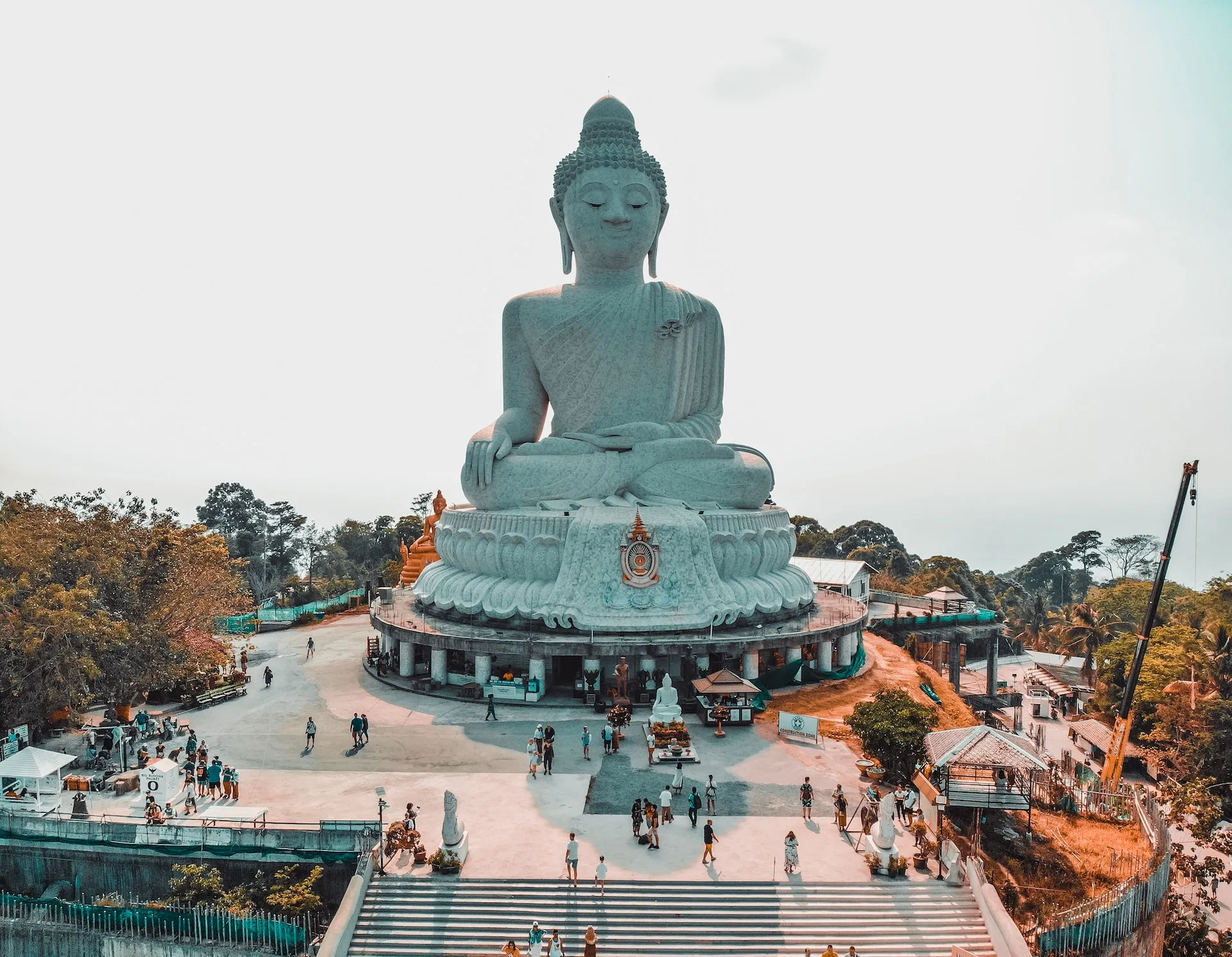 Discovering the Wonders of Phuket: A 3-Day Adventure in Thailand’s Island Paradise vzf3p7