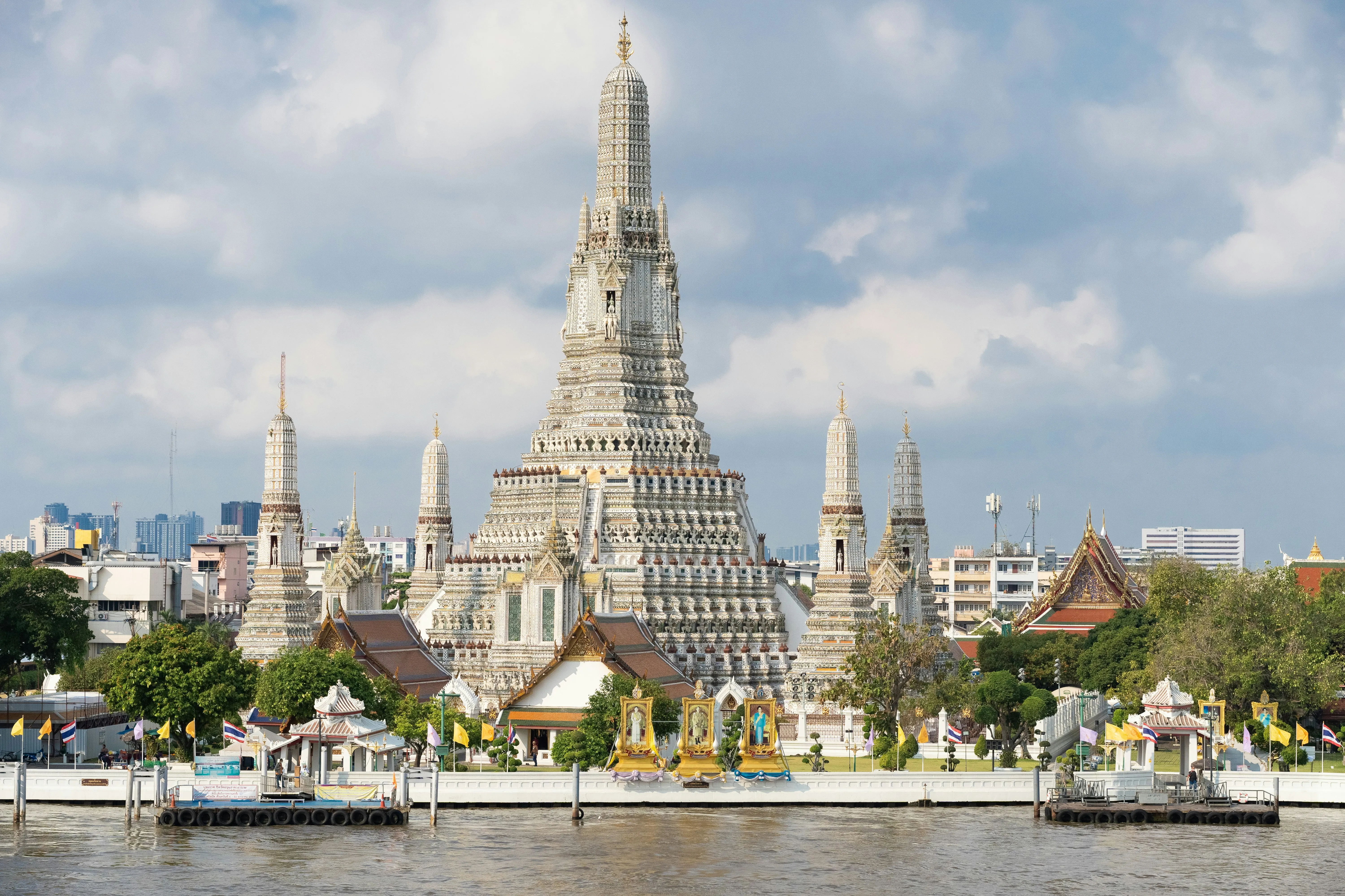 Bangkok Express: A Perfect 48-Hour Adventure e76ie8