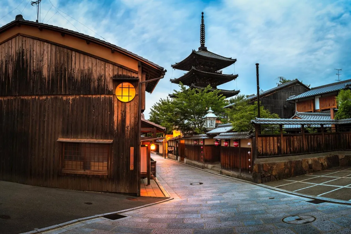 15 days to Osaka, Himeji and 3 destination 6hcqee