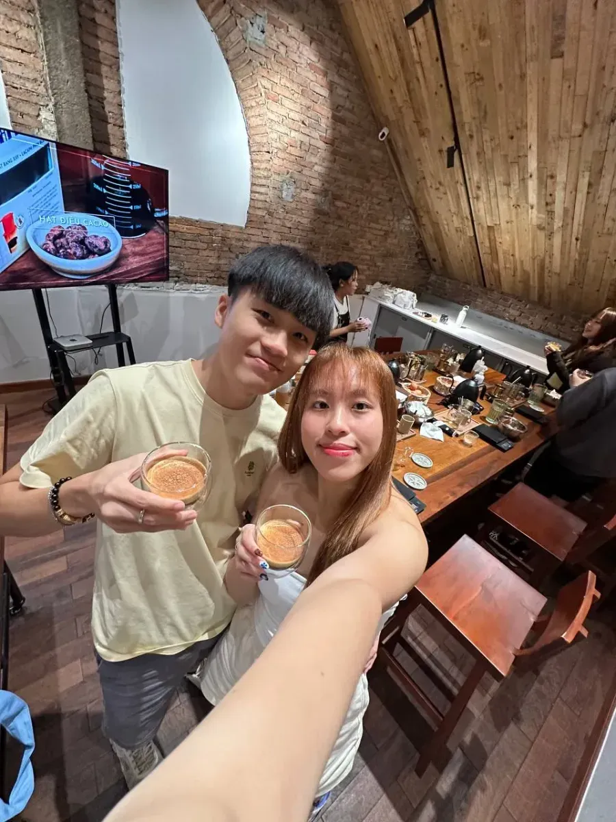 https://api.holicay.com/uploads/large_2025-05-17_17_21a7f0d480.webp