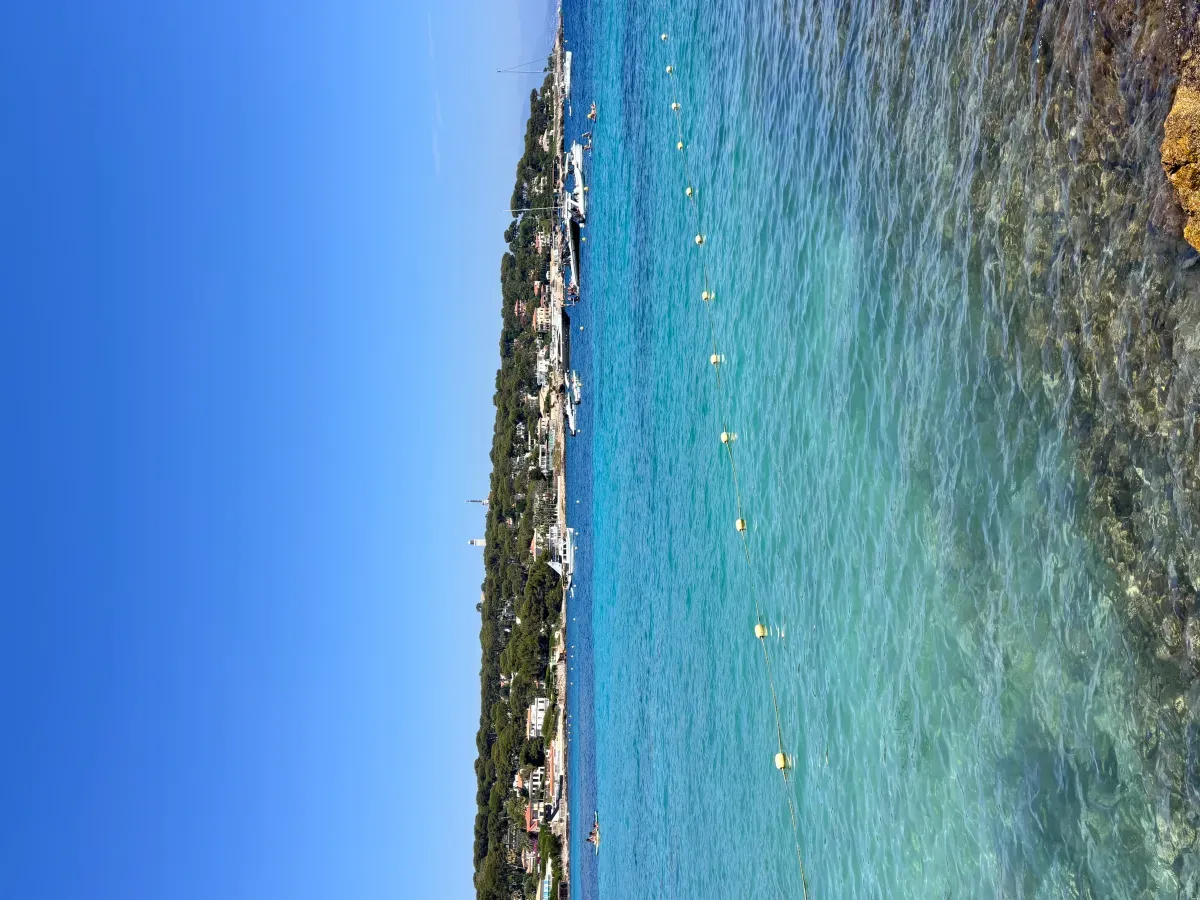 https://api.holicay.com/uploads/large_IMG_4757_18b522242e.webp