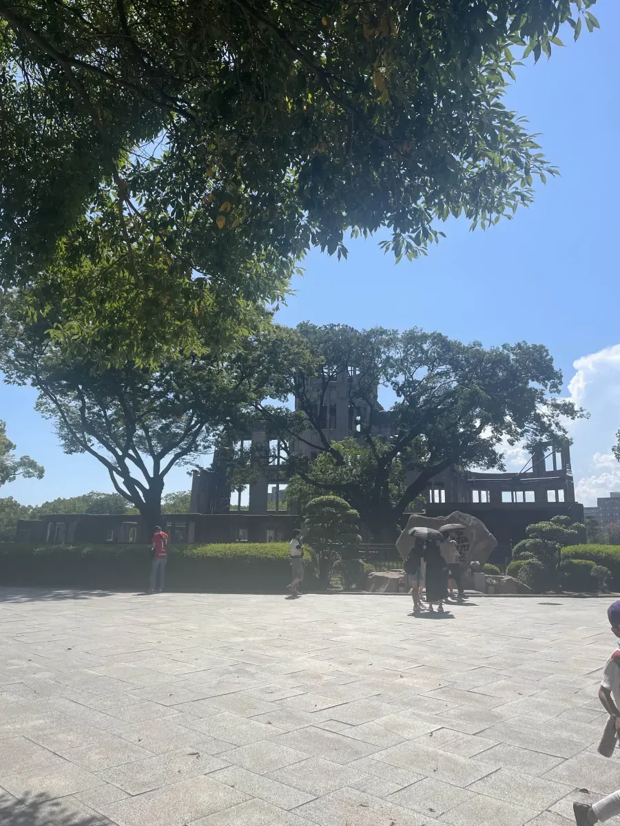 https://api.holicay.com/uploads/large_hiroshima3_09d3511220.webp