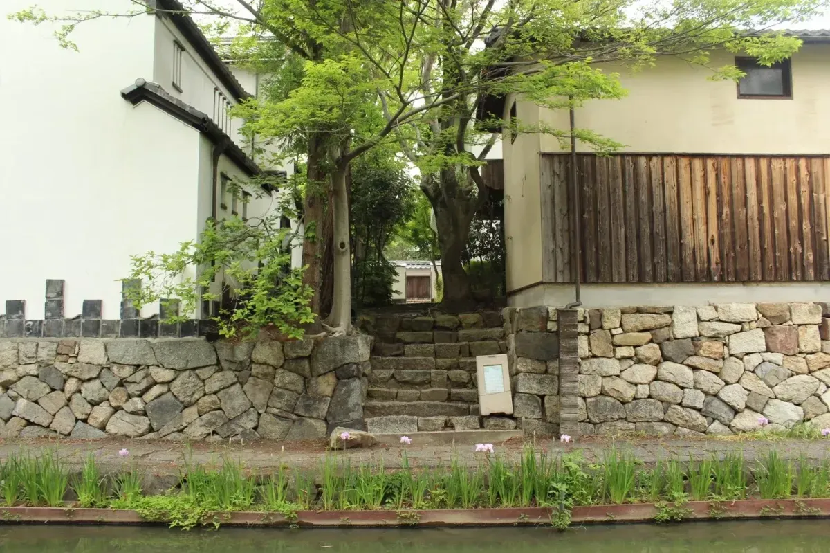 https://api.holicay.com/uploads/large_omihachiman5_c98eb80c69.webp