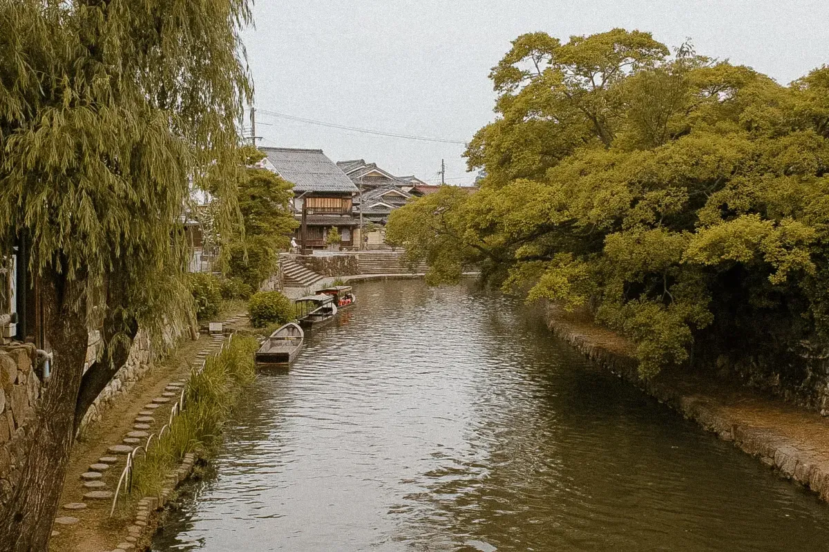 https://api.holicay.com/uploads/large_omihachiman9_e0cfa800d5.webp