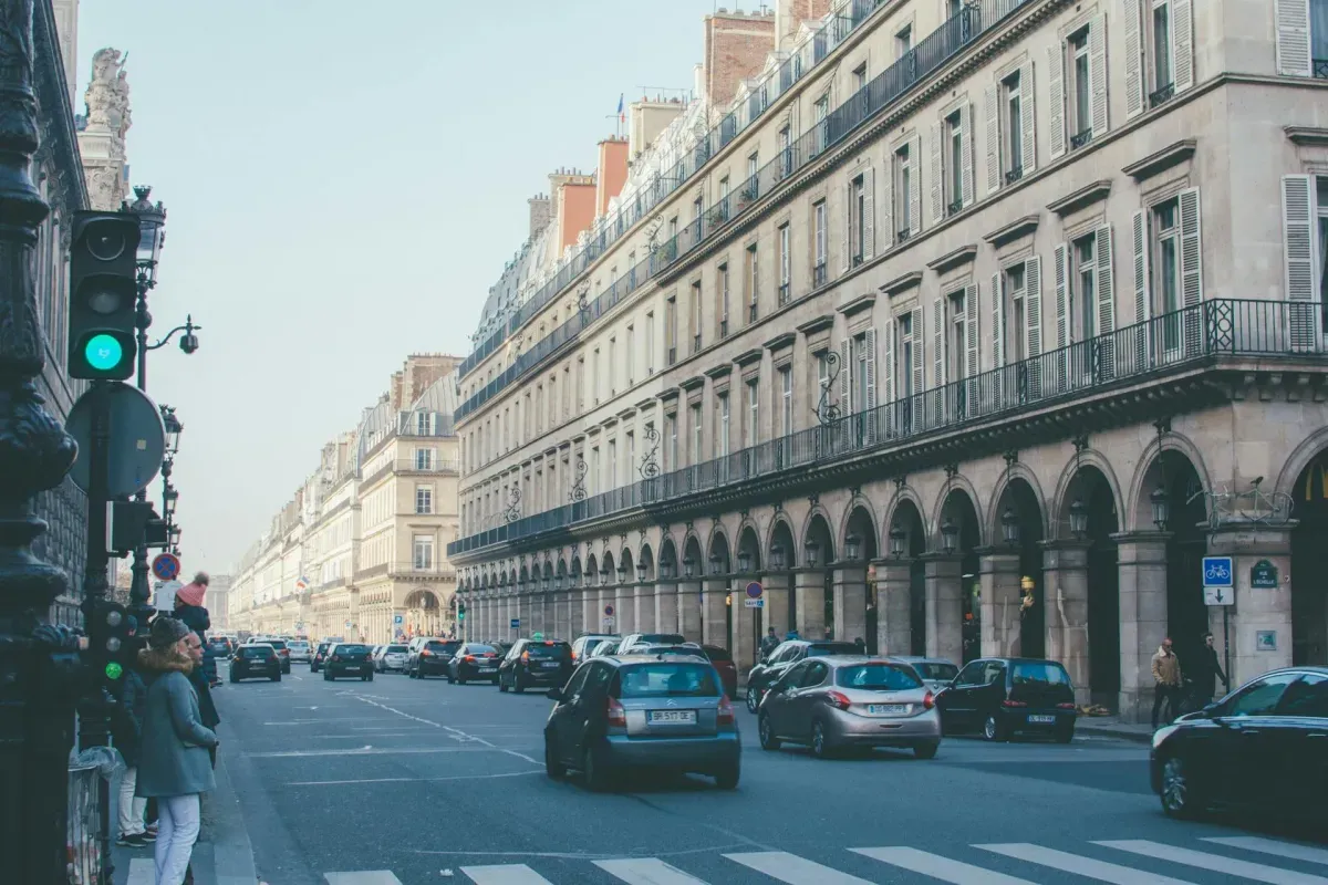 https://api.holicay.com/uploads/large_pexels-huy-phan-1397518_e74bfe8e7d.webp