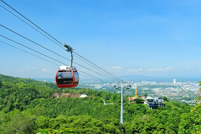 https://api.holicay.com/uploads/medium_hat-yai-municipal-park-cable-car-what-to-do-in-hat-yai-thailand_d1525b0649.webp