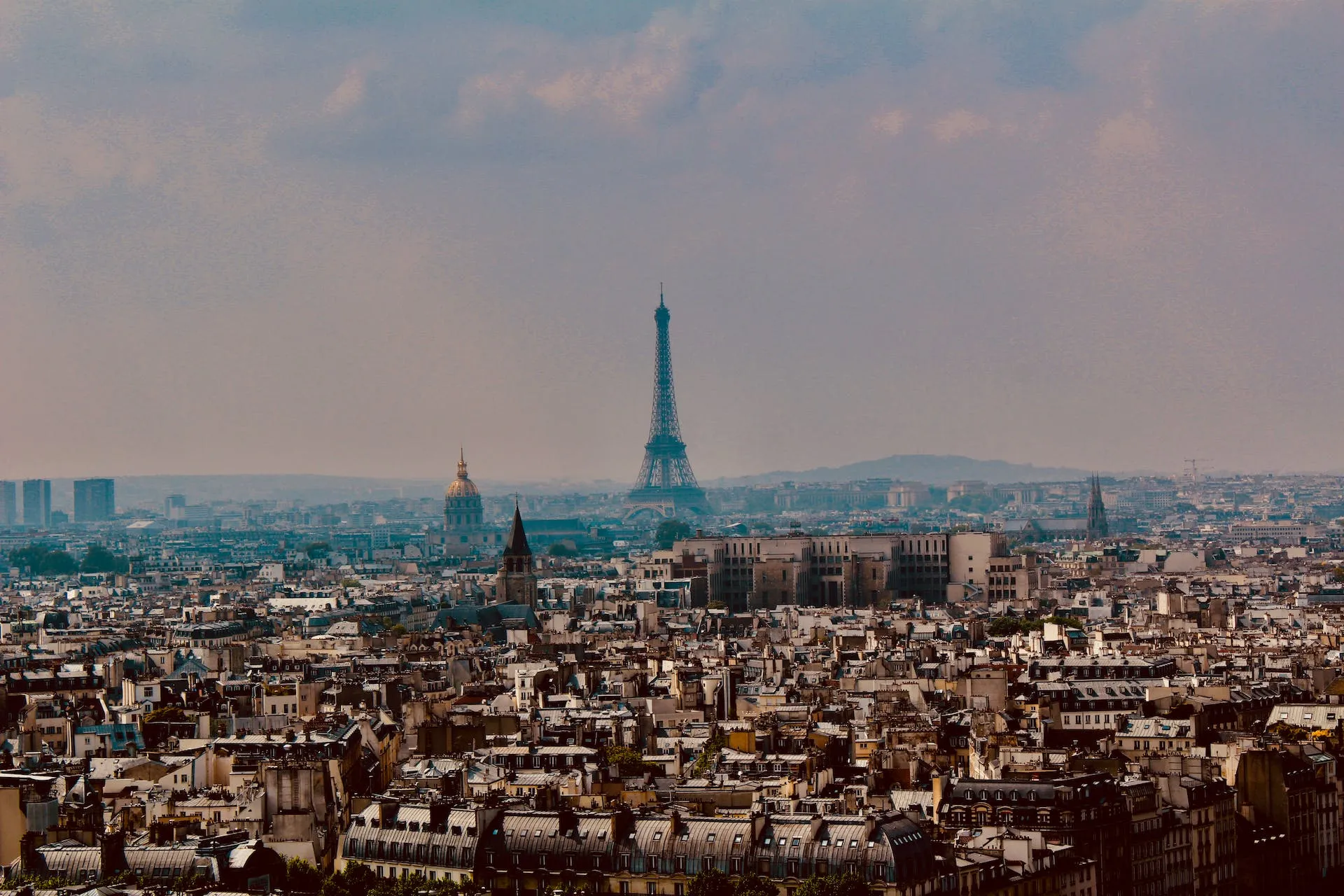 5-Day Paris Itinerary gy692q