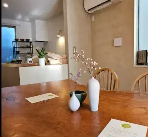 https://api.holicay.com/uploads/small_Screenshot_2025-03-02_083516_3cb56f2ccb.webp